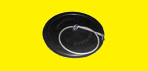 4″ Rubber Plug with Lanyard
